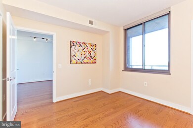 The Odyssey Condominiums unit 822, Arlington, VA 22201 - photo 6