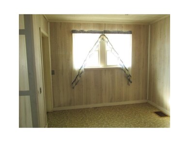 809 A St NE, Linton, IN 47441 - photo 5