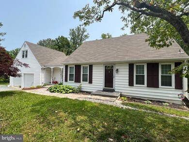 8903 Hooes Rd, Lorton, VA 22079 - photo 2