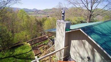 202 Hamlet Dr, Burnsville, NC 28714 - photo 6