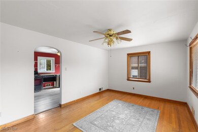 336 N 10th St, Weirton, WV 26062 - photo 6