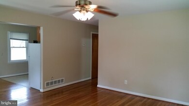 14H Delrey Ave, Baltimore, MD 21228 - photo 4