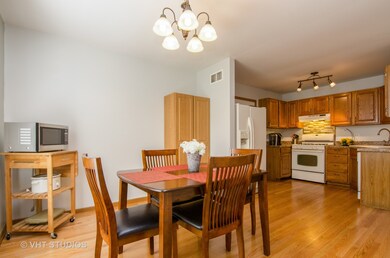 11716 Daniel Ln unit B, Huntley, IL 60142 - photo 5