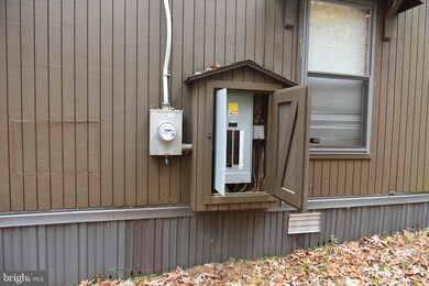 477 Deer Lick Ln, Warfordsburg, PA 17267 - photo 5