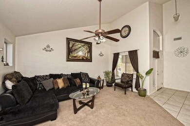 004_Formal Living
