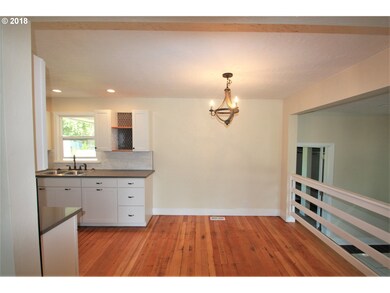 499 NW 3rd Ave, Canby, OR 97013 - photo 3