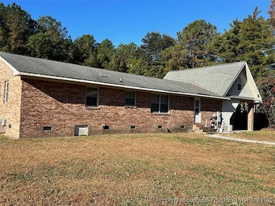 8618 N Carolina Highway 72, Pembroke, NC 28372 - photo 3