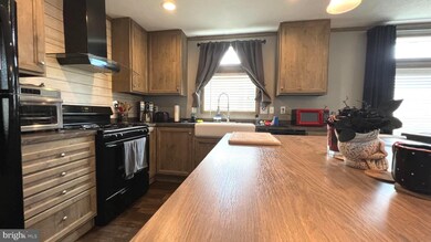 5134 Winterberry Dr, Doylestown, PA 18902 - photo 5