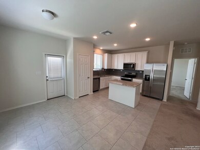 10318 McQueeney, San Antonio, TX 78252 - photo 3