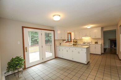 24 Marlboro Rd, Georgetown, MA 01833 - photo 7