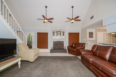 5435 Appleblossom Ln, Friendswood, TX 77546 - photo 7