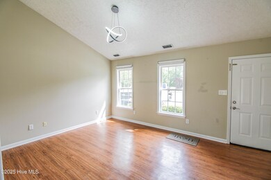Living Room (2)
