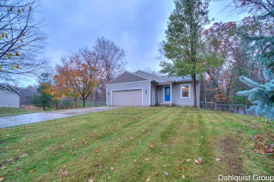 3340 Sarah Circle (4 of 43)