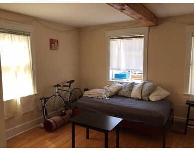 12 Chestnut St unit 2, Marblehead, MA 01945 - photo 2