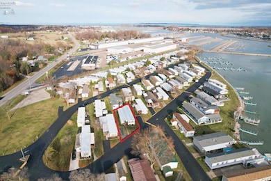 1859 NE Catawba Rd unit 125, Port Clinton, OH 43452 - photo 4