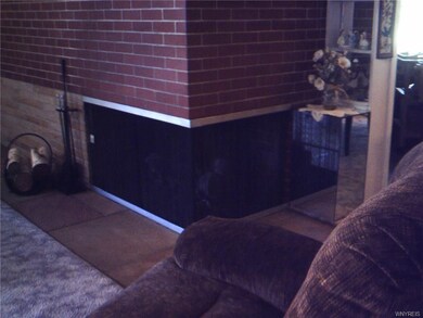 Corner fireplace