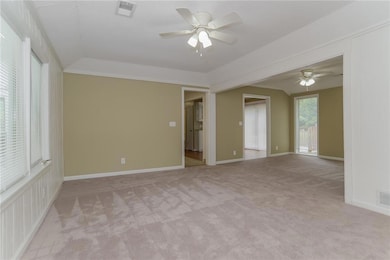 12406 Cherry St, Kansas City, MO 64145 - photo 2