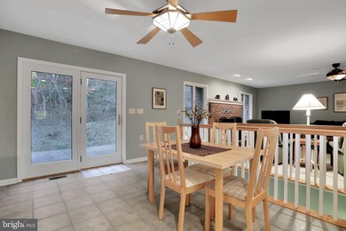 162 Pendragon Ct, Paw Paw, WV 25434 - photo 4