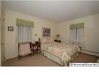 198 Manor E, Red Bank, NJ 07701 - photo 6