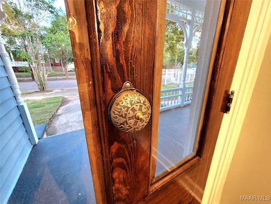 621 Clayton St, Montgomery, AL 36104 - photo 2