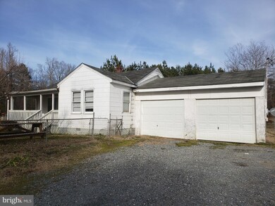 7550 Leedstown Rd, Colonial Beach, VA 22443 - photo 2