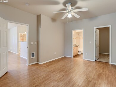 Bedroom, Primary