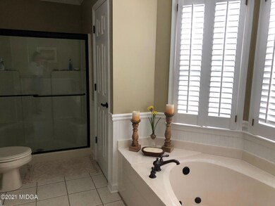 2460 Wesleyan Dr N, Macon, GA 31210 - photo 5