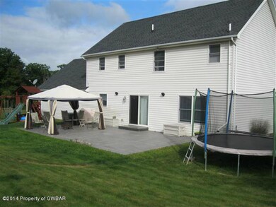 54 Makara Dr, Drums, PA 18222 - photo 4