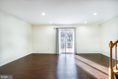 11526 Apperson Way, Germantown, MD 20876 - photo 5