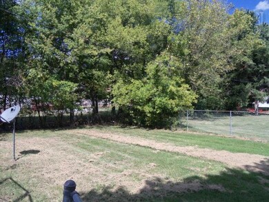 116 Lancaster Dr, Hopkinsville, KY 42240 - photo 7