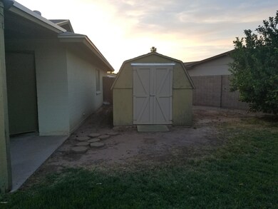 4505 W Golden Ln, Glendale, AZ 85302 - photo 5