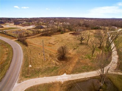 18511 Harmon Rd, Fayetteville, AR 72704 - photo 2