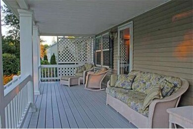 32 Fargo St, Greenfield, MA 01301 - photo 4