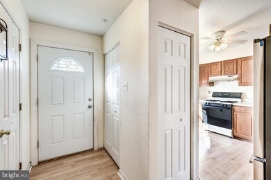 6306 Jacobs Ct, Sykesville, MD 21784 - photo 3