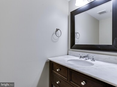 14712 Pebble Hill Ln, North Potomac, MD 20878 - photo 7