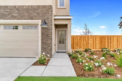 3830 Hickory Village Ln, Shafter, CA 93314 - photo 4