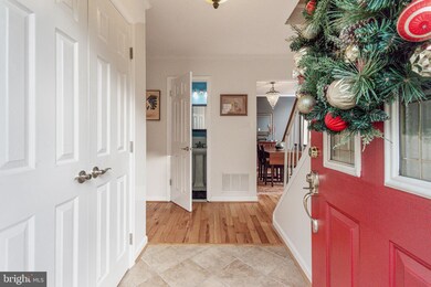 1812 Lang Dr, Crofton, MD 21114 - photo 4