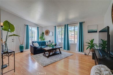 14400 Berg St, Sylmar, CA 91342 - photo 2