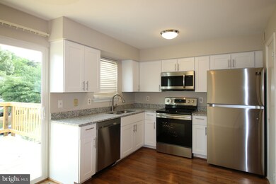 15310 Gunsmith Terrace, Woodbridge, VA 22191 - photo 6