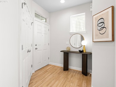 13622 SW Crestline Ct, Portland, OR 97224 - photo 2