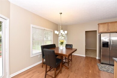 11876 Weathered Edge Dr, Fishers, IN 46037 - photo 4