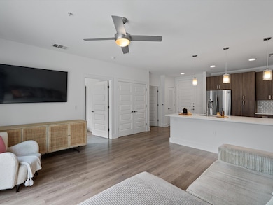 Eastgate unit 122, Austin, TX 78722 - photo 3