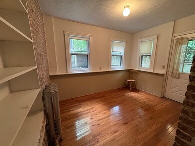 31 Westbourne Terrace unit 2, Brookline, MA 02446 - photo 3