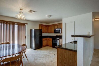 4 LARGE KITCHEN