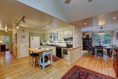 331 New Meadow Rd, Barrington, RI 02806 - photo 6