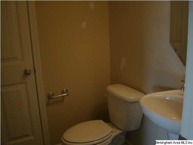 Powder room on main with linen closet