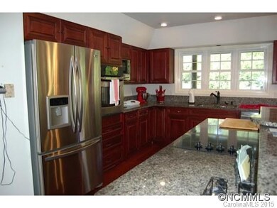Kitchen appliances stay