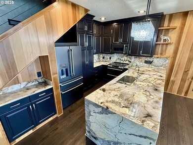 1455 SE Columbia Way unit B, Vancouver, WA 98661 - photo 5