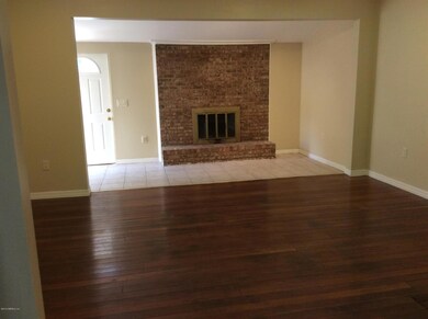 4731 Riverdale Rd, Jacksonville, FL 32210 - photo 4