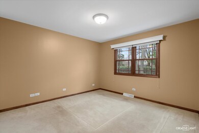 1713 Harris Ln, Naperville, IL 60565 - photo 7